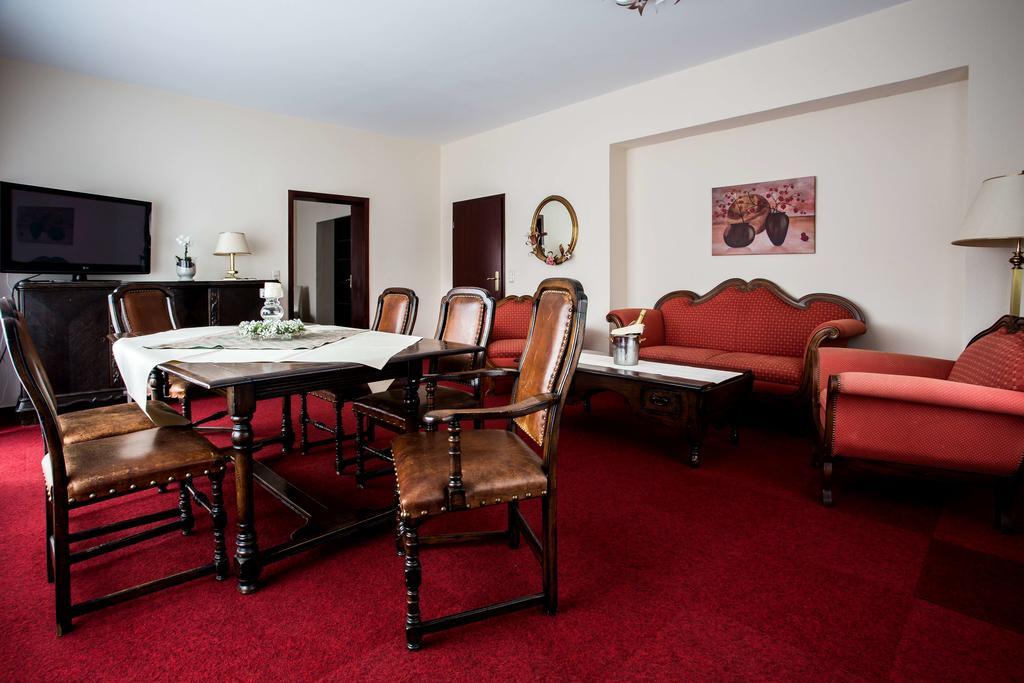 Parkhotel Meppen An Der Freilichtbuehne Экстерьер фото