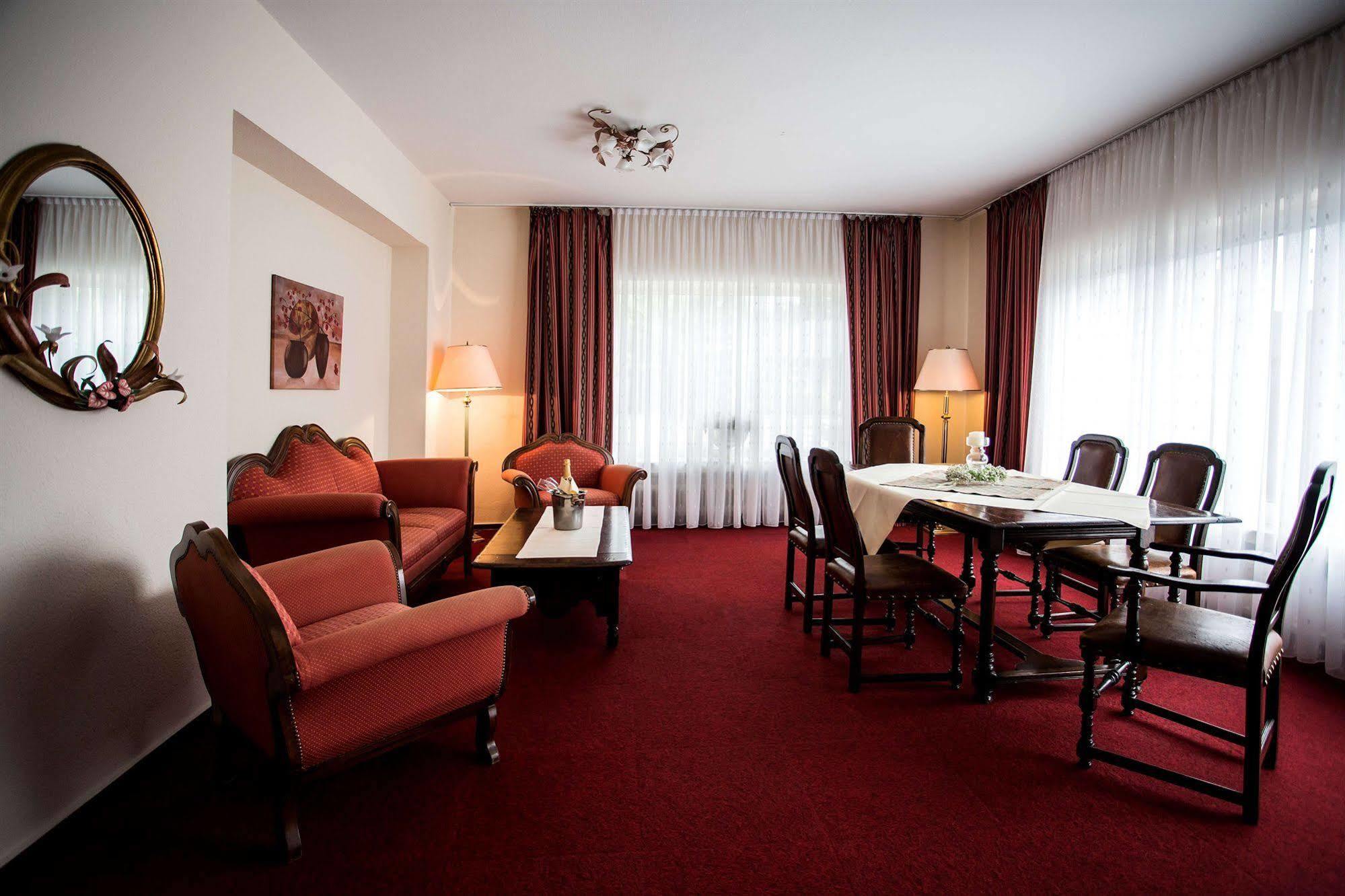 Parkhotel Meppen An Der Freilichtbuehne Экстерьер фото